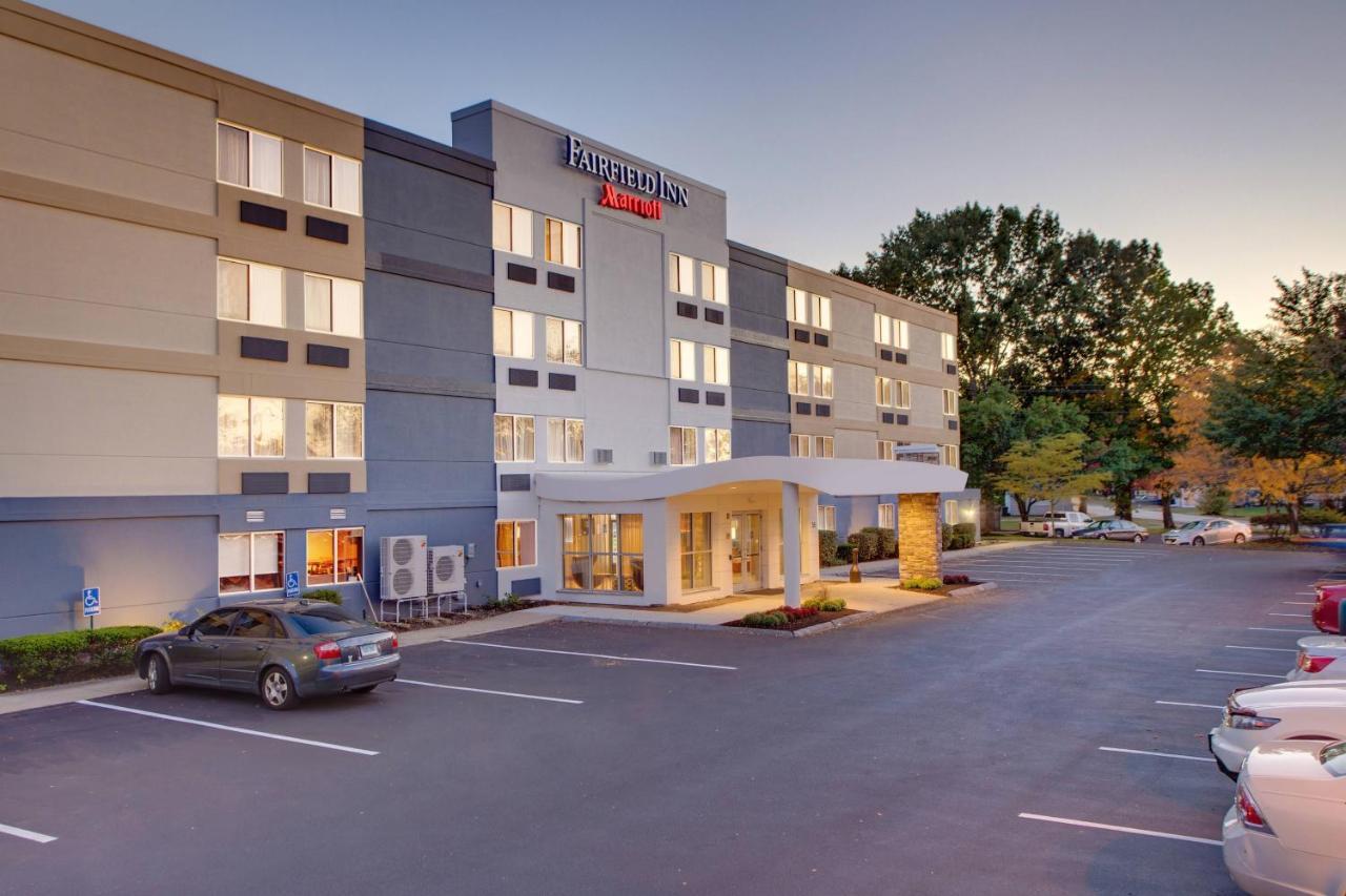 Fairfield Inn By Marriott Эймсбери Экстерьер фото